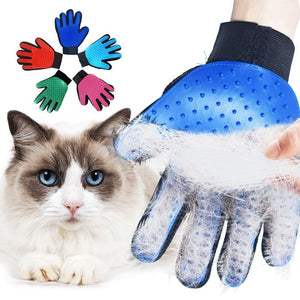 Cat grooming glove for cats